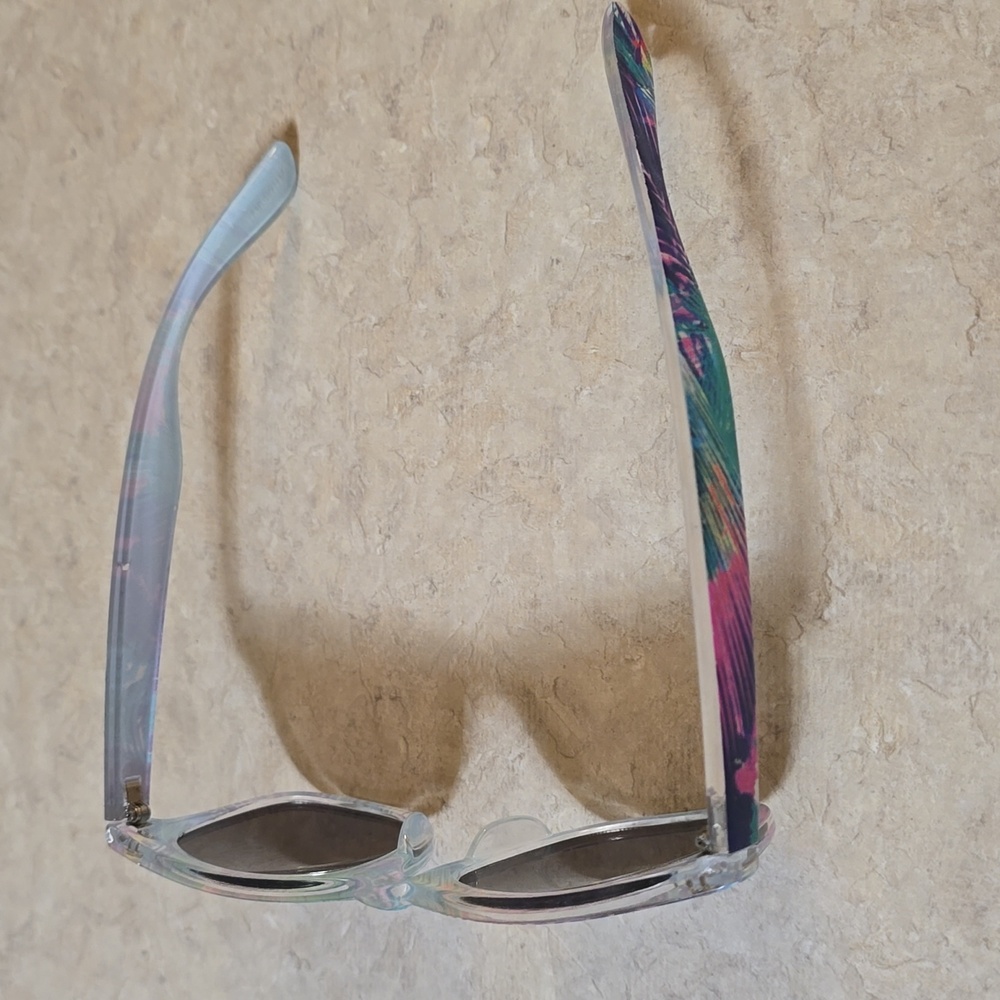 Multi-colored sunglasses - Picture 5 of 8